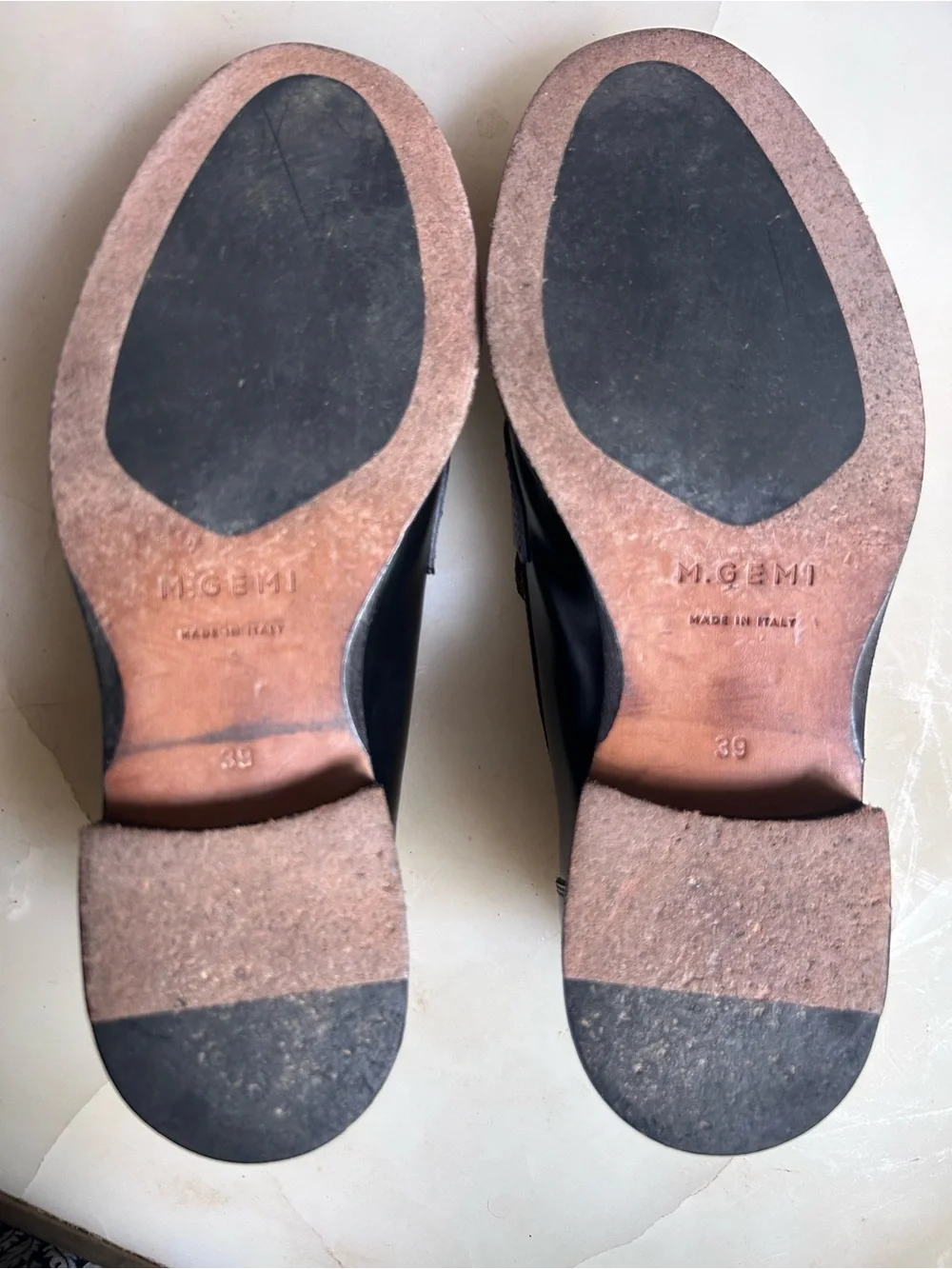 M. Gemi Black Patent  Leather Penny Loafers 39 8.5